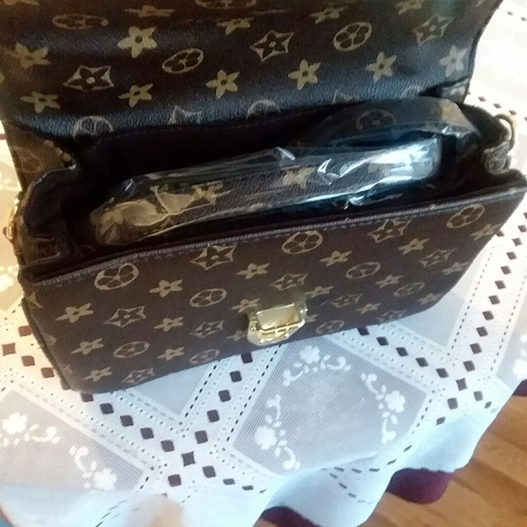 Brown Crossbody bag - Picture 4 of 5